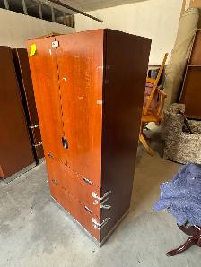 Free delivery used Wooden wardrobe with drawers - Photo 6