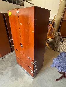 Free delivery used Wooden wardrobe with drawers - Photo 7