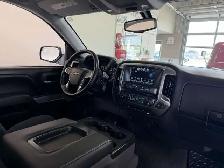 2017 Chevrolet Silverado 1500 LT-Z71 / 4x4 / d-Cab / 6.5 Box / L - Photo 8