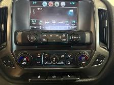 2017 Chevrolet Silverado 1500 LT-Z71 / 4x4 / d-Cab / 6.5 Box / L - Photo 13