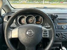 Nissan versa 2009 - Photo 8