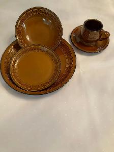 Mid Century Modern Stoneware Dinnerware