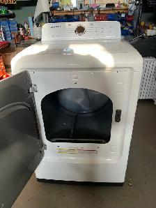 Samsung Dryer - Photo 2