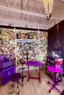 tattoo artist - Photo 7