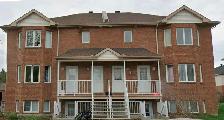 Quiet,spacious 2bedroom apt in plateau with appliances Sept 1st
