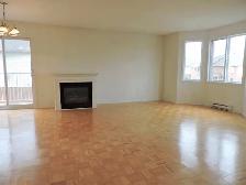 Quiet,spacious 2bedroom apt in plateau with appliances Sept 1st - Photo 2
