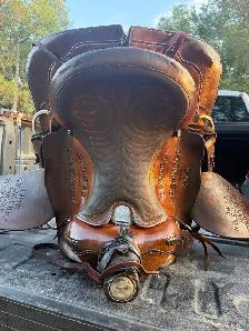 Eamor Saddlery Roping Saddle - Photo 2