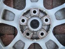 Pontiac Torrent/Equinox Aluminum Rims & Five Tires Very Clean - Photo 8