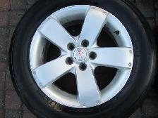 Pontiac Torrent/Equinox Aluminum Rims & Five Tires Very Clean - Photo 9