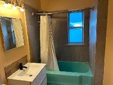 Newly Renovated Inner City Bungalow- Great Value- 2 BR- 1 Bath - Photo 2