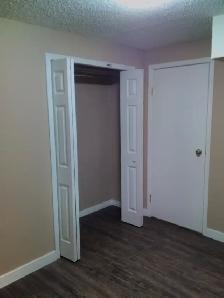 1 big bedroom, living room, washer and dryer $1300 not included - Photo 2