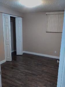 1 big bedroom, living room, washer and dryer $1300 not included - Photo 4