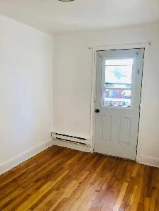 Cote des neiges 5 1/2 Appartement 3 chambre/ 3 Bedroom apartment - Photo 8