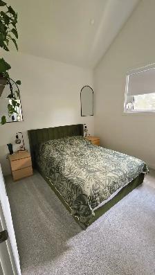 2 Bed 2.5 Bath Townhouse - Upper levels - Photo 8