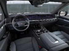 2026 Cadillac Escalade Sport - Photo 5