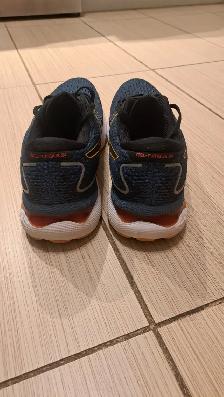 Soulier de course Asics Nimbus 24  60$ - Photo 2
