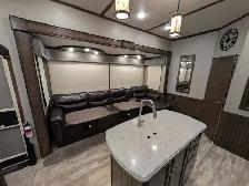 2020 Grand Design RV Solitude 3950BH  4 Slides, 2 Full Baths - Photo 13