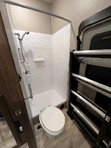 2020 Grand Design RV Solitude 3950BH  4 Slides, 2 Full Baths - Photo 17