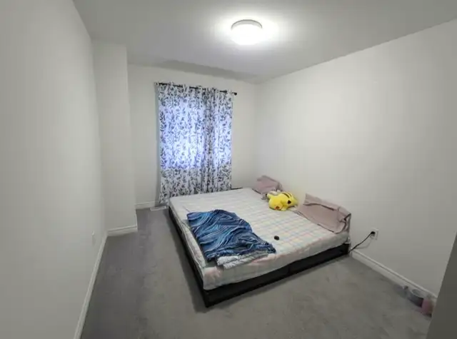 Furnished Bedroom for rent - Family Home