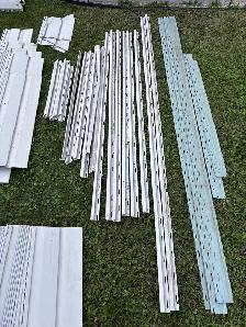 Vinyl Siding - Photo 6