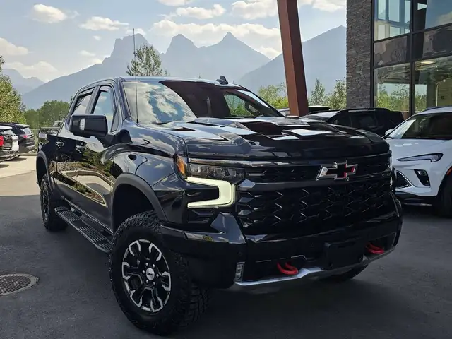 2025 Chevrolet Silverado 1500 ZR2