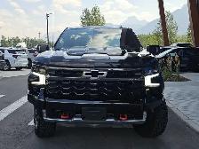 2025 Chevrolet Silverado 1500 ZR2 - Photo 2