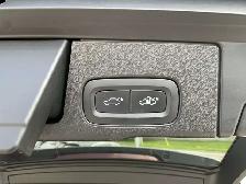 2022 Volvo XC60 Recharge PHEV T8 R-Design AWD - LTHR! NAV! 360 C - Photo 11