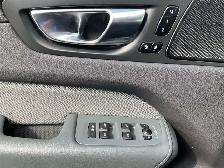 2022 Volvo XC60 Recharge PHEV T8 R-Design AWD - LTHR! NAV! 360 C - Photo 15
