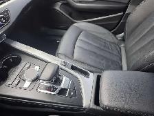 2017 Audi A4 Progressiv Quattro Nav / Sunroof / RCAM - Photo 19