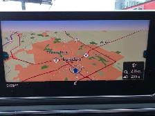2017 Audi A4 Progressiv Quattro Nav / Sunroof / RCAM - Photo 26