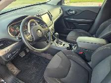 2016 Jeep Cherokee North Edition - Photo 4