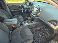 2016 Jeep Cherokee North Edition - Photo 5