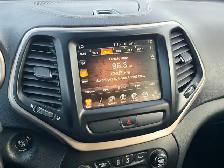 2016 Jeep Cherokee North Edition - Photo 8
