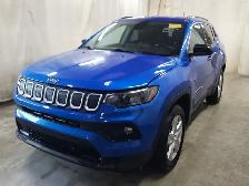 2022 Jeep Compass North 4WD - Backup Cam, Rain Sensor Windshield - Photo 2