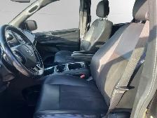 2019 Dodge Grand Caravan | CLEAN CARFAX | ALL POWER OPTIONS | - Photo 11
