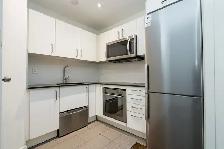 Renovated bachelor, Church and Wellesley - ID 1369