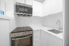 Renovated bachelor, St. Clair and Yonge - ID 1745 - Photo 2