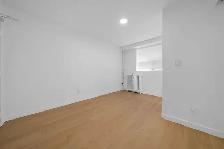 Renovated bachelor, St. Clair and Yonge - ID 1745 - Photo 7