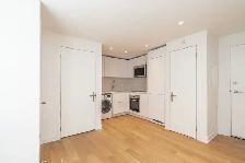 Renovated bachelor, Yonge & St. Clair - ID 2900 - Photo 4