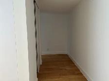 Renovated studio, Yonge and St. Clair - ID 2833 - Photo 3