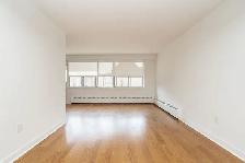renovated two bedroom - ID 4684 - Photo 4