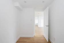 Renovated one bedroom plus den, Oxton and Oriole - ID 622 - Photo 9