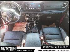 2024 Jeep Wrangler Sahara - Photo 10