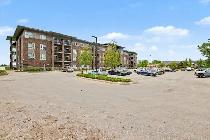 2 Bed 2 Bath Apartment | Stratford, ON Limited Time Savings! - Photo 13