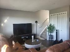 #8861 -  2 Bed/1.5 Bath Duplex with single car garage - Photo 3