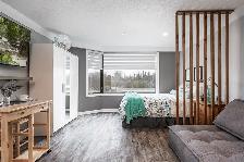 Bachelor Unit  Available!