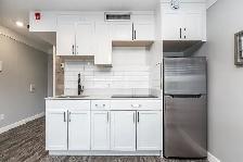 Bachelor Unit  Available! - Photo 5