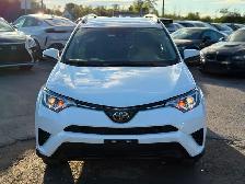 2018 Toyota RAV4 LE - Photo 2