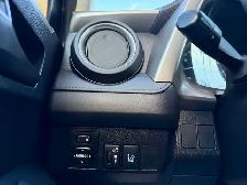 2018 Toyota RAV4 LE - Photo 18
