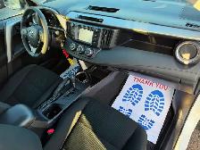 2018 Toyota RAV4 LE - Photo 23